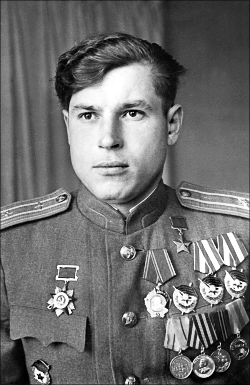 Картинки герои советского союза. Летчики герои советского Союза Великой Отечественной войны.